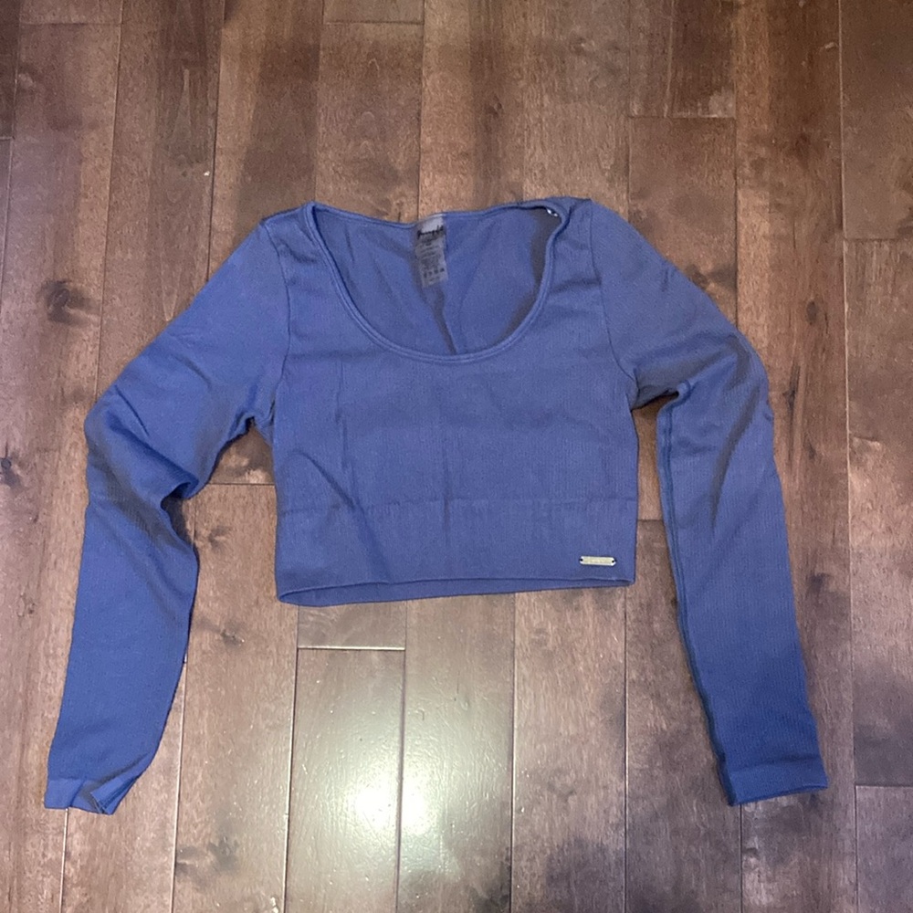 Women's Blue Long Sleeve Top